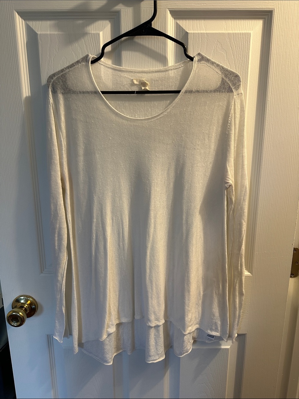 Eileen Fisher Cream Lightweight/Sheer Long-Sleeve Scoop Neck Top